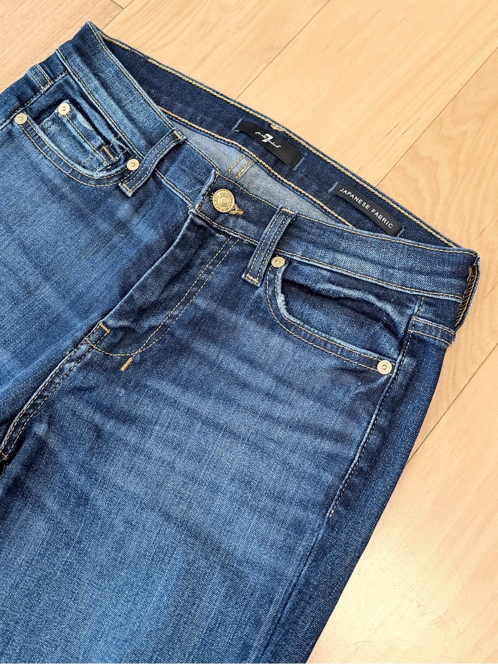 LIKE NEW 7 For All Mankind Women’s Tailorless Dojo Denim Japanese Fabric Jeans - Picture 3 of 8